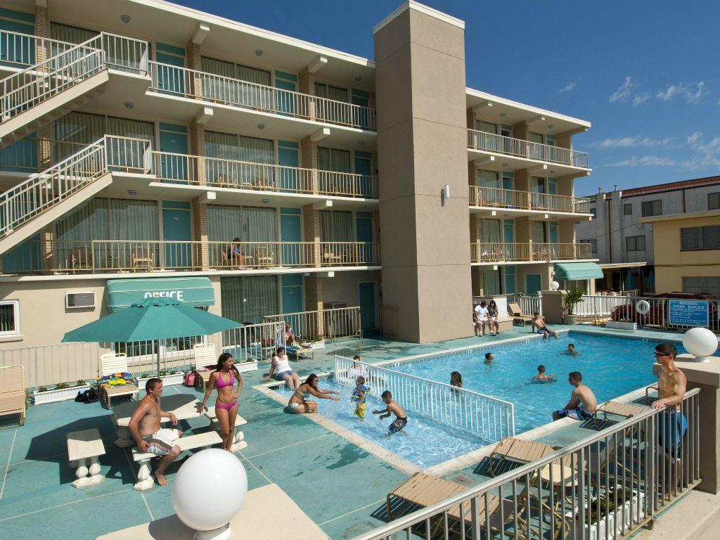 Aquarius Oceanfront Inn Вайлдвуд Экстерьер фото