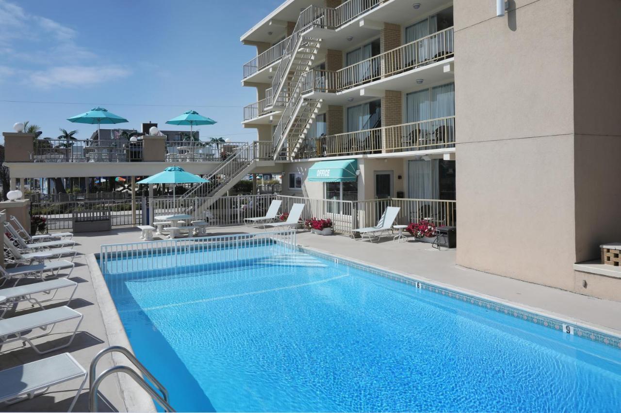 Aquarius Oceanfront Inn Вайлдвуд Экстерьер фото